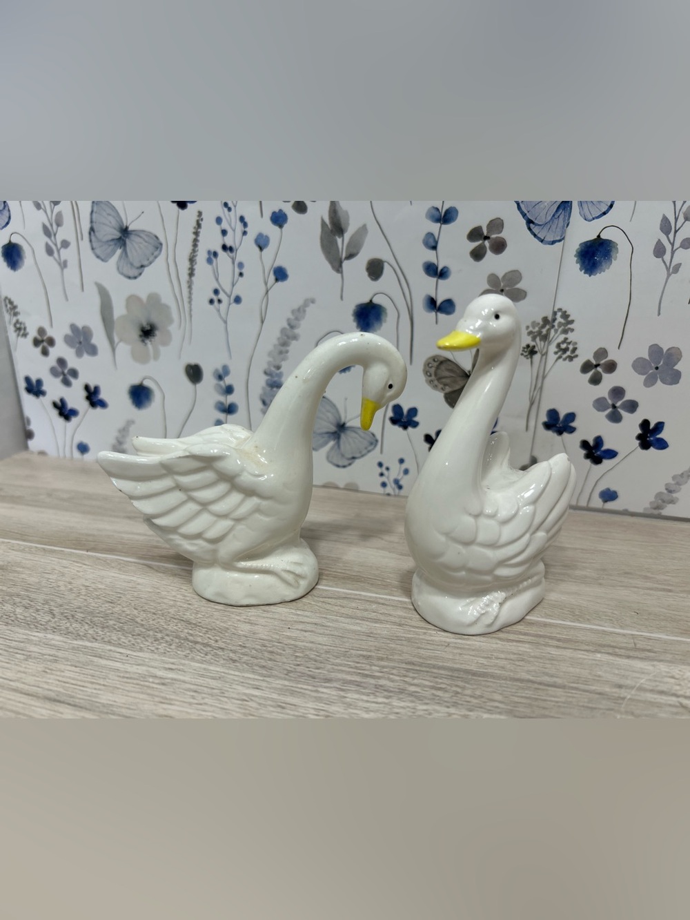Vintage Made in Japan White Ceramic Swan Figurines Pair Yellow Beaks